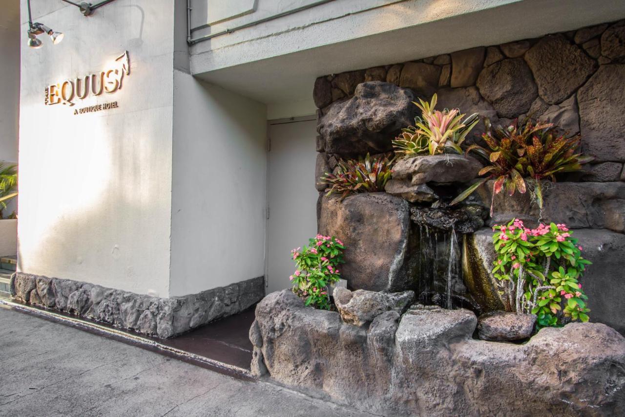 Hotel The Equus Honolulu Exterior foto