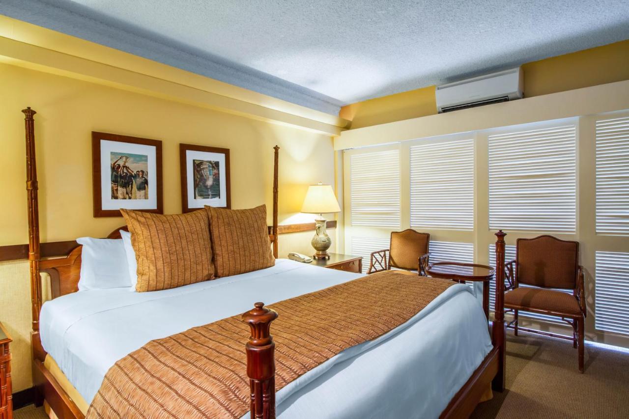 Hotel The Equus Honolulu Exterior foto